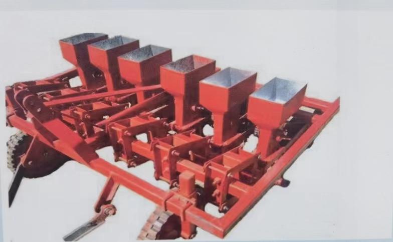 玉米起垄覆膜施肥播种一体机