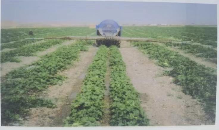 可移动节水灌溉装置